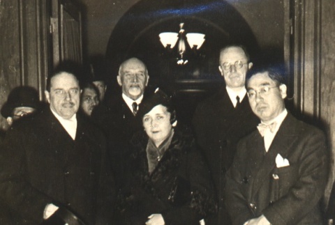 Kimitomo Mushakoji and his wife with German officials (ddr-njpa-4-1117)