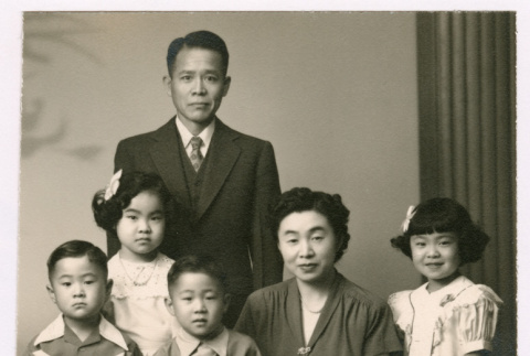 Miyake family (ddr-densho-477-257)