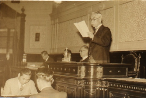 A man reading a speech (ddr-njpa-4-176)