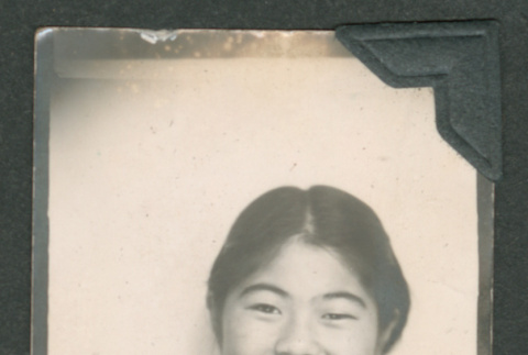 Portrait of young girl (ddr-densho-550-213)