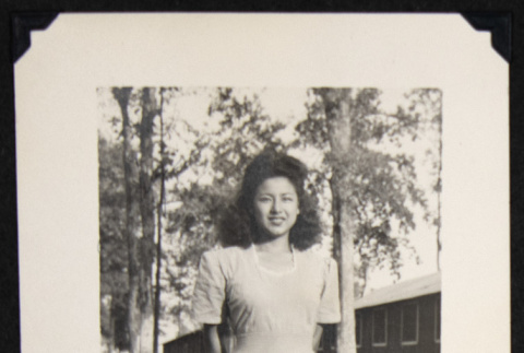 Doris at Rohwer (ddr-densho-542-700)