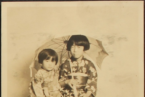 Nisei girls wearing kimono (ddr-densho-259-223)