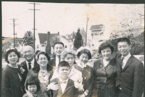 Group photo (ddr-densho-523-364)