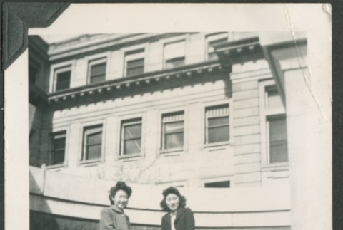 Kimi Matsushita and Midori Nishizaki at the Boise capitol building (ddr-densho-328-283)
