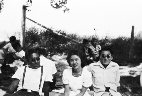 Japanese Americans at a picnic (ddr-densho-15-78)
