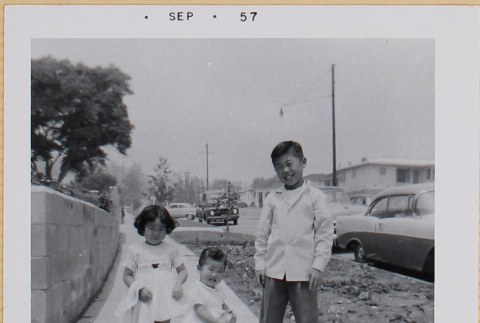 William, Leslie and Susan Shiomi (ddr-densho-522-439)