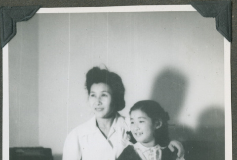A woman and girl (ddr-densho-201-762)