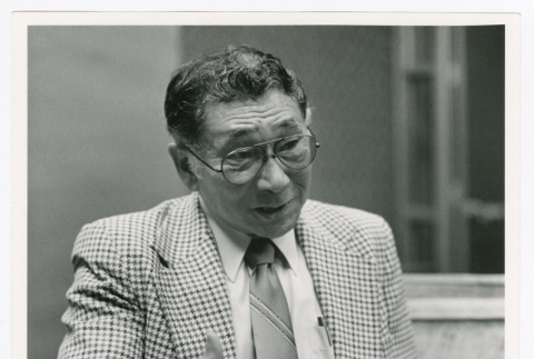 Rudy Tokiwa speaking (ddr-densho-1007-431)