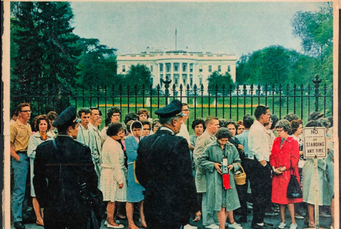 Postcard depicting early morning queue at the White House (ddr-csujad-49-232)