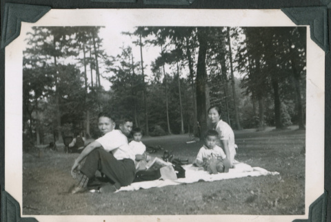 Photo of a family picnic (ddr-densho-483-896)