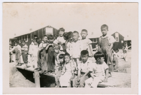 Children on Platform (ddr-densho-556-3)