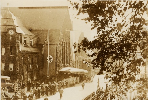 View of a Nazi parade (ddr-njpa-1-19)