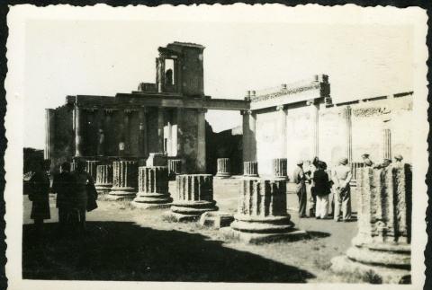 Nisei soldiers visiting Pompeii (ddr-densho-164-18)