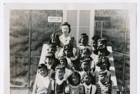 Mrs. Bauman's Grade 2 class at Hunt School (ddr-densho-483-1111)