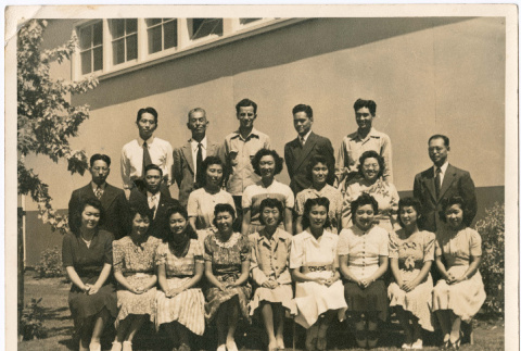 Group photograph at Merced Assembly Center (ddr-densho-390-20)