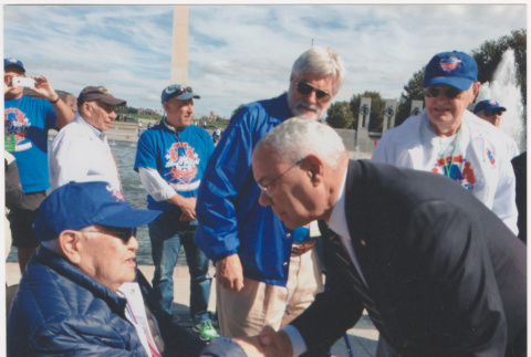 Saburo Arthur Kitagawa meeting Colin Powell (ddr-densho-539-31)