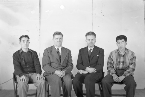 High school students and administrators (ddr-fom-1-527)