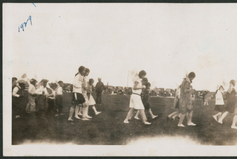 parade (ddr-densho-378-593)