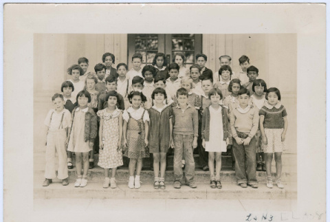 Photograph (ddr-densho-433-800-mezzanine-bec8f70327)