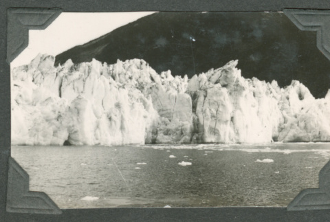 Taku glacier (ddr-densho-540-128)