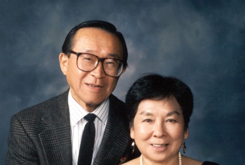 Portrait of Nisei couple (ddr-densho-92-24)