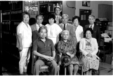 UCLA interviewees group photo (ddr-densho-1007-1147)