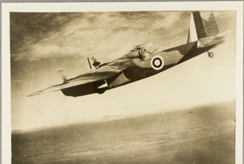 Photograph of a British plane (ddr-njpa-13-213)