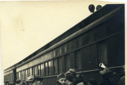 Soldiers boarding a train (ddr-densho-22-375)