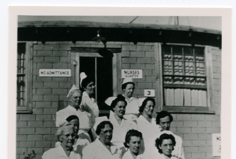 Nurses (ddr-hmwf-1-582)