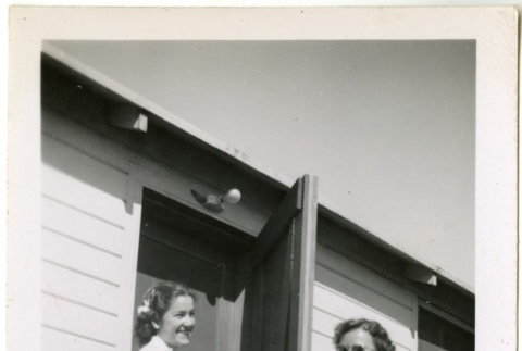 Two women on a doorstep (ddr-manz-7-129)