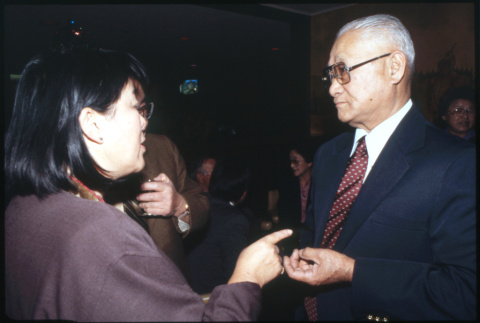 Loni Ding in conversation (ddr-densho-1007-736)