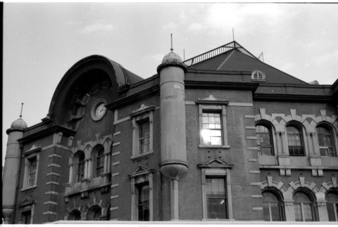 Exterior of Tokyo Station (ddr-densho-1007-1188)