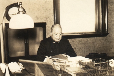 Mineo Osumi at his desk (ddr-njpa-4-1795)