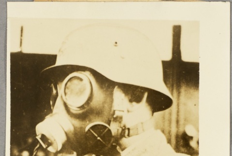 Man wearing a gas mask (ddr-njpa-13-278)