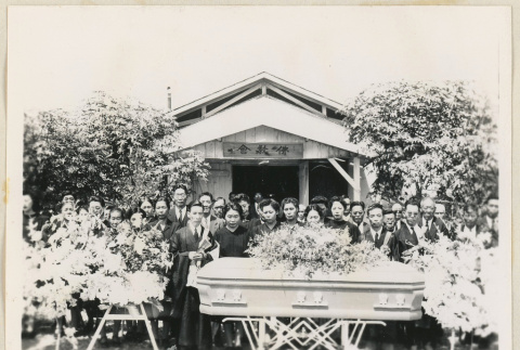Funeral for Hajime Nishimoto (ddr-densho-37-2083)