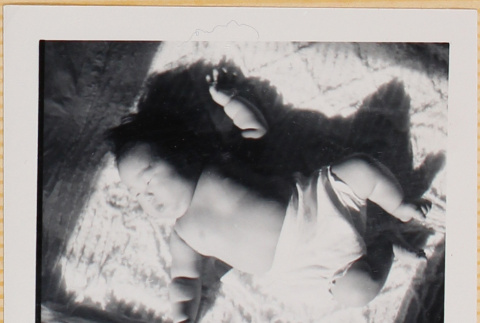 Leslie Shiomi in crib (ddr-densho-522-349)