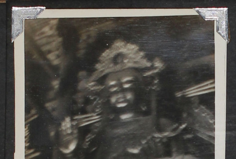 Buddha statue (ddr-densho-550-303)