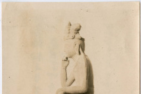Photograph of statue (ddr-densho-410-372)