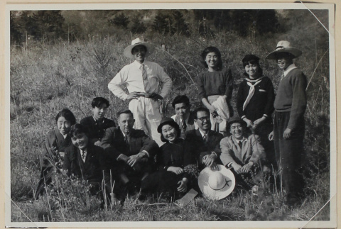 Group in a field (ddr-densho-433-737)