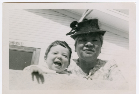 David Fukuyama with grandma (ddr-densho-462-39)