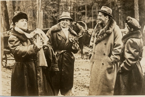 Galeazzo Ciano hunting with Boleslaw Wieniawa-Dlugoszowski and Jozef Beck (ddr-njpa-1-49)