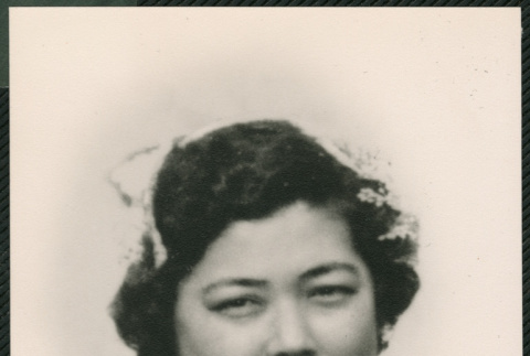 Portrait of woman (ddr-densho-522-654)