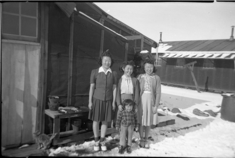 Group of 4 (ddr-densho-570-57)