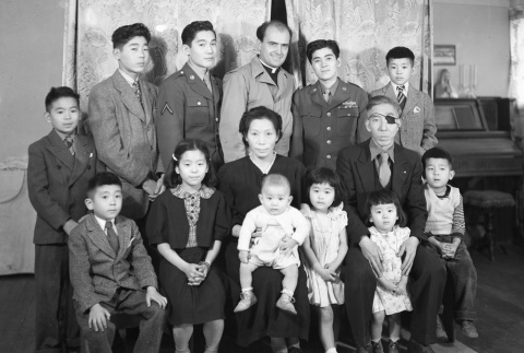 Family photograph (ddr-fom-1-434)