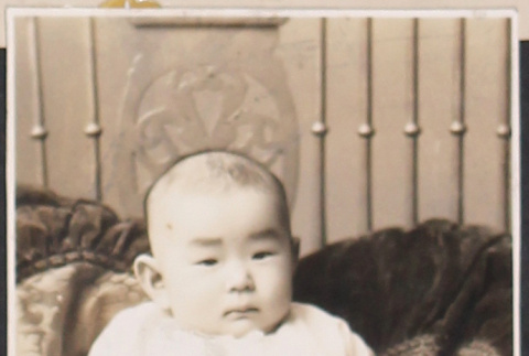 Portrait of baby (ddr-densho-493-176)