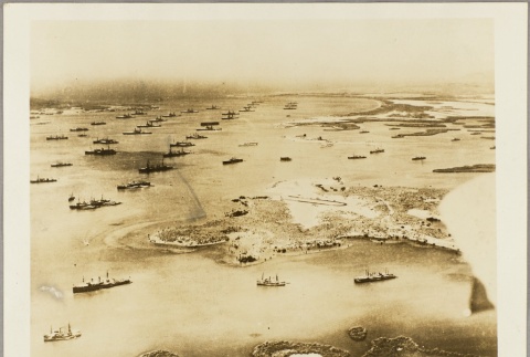 U.S. Navy fleet in Newport Harbor (ddr-njpa-13-399)
