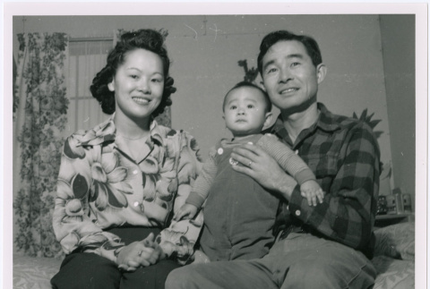 Paul Nakadate with baby and woman (ddr-densho-122-655)