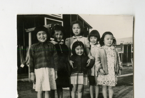 Female children at the Jerome camp (ddr-csujad-38-269)
