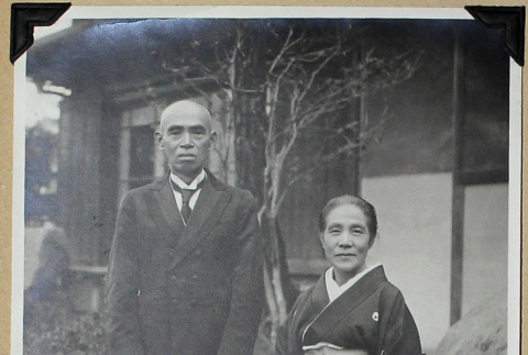 Married couple (ddr-densho-359-1630)