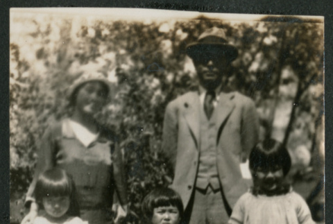family photo (ddr-densho-378-698)